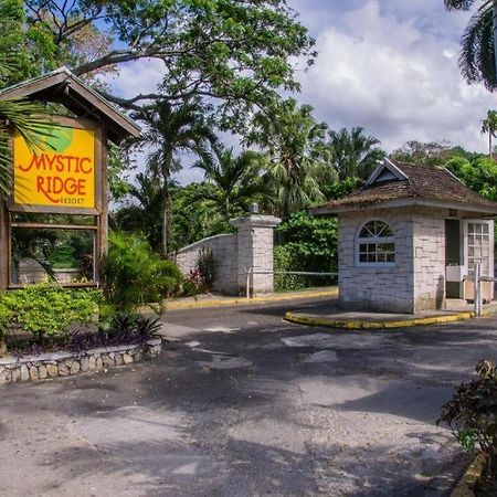Mystic Ridge Apt 2 Plus 6 Ocho Rios Exterior foto